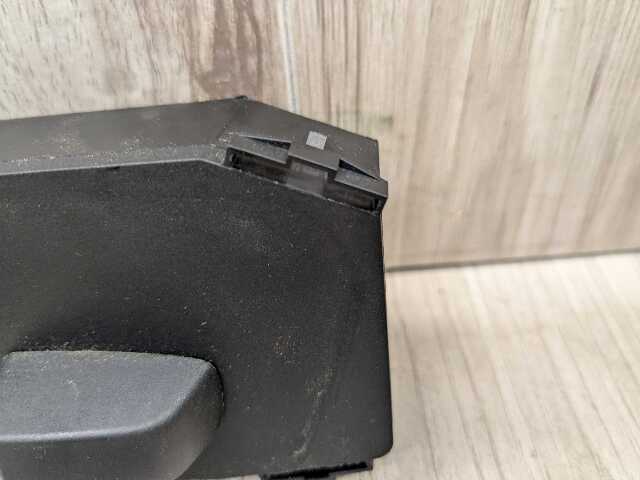 OEM BMW E82 E88 E89 E92 135 335 Front Right Passenger Seat Adjust Memory Switch
