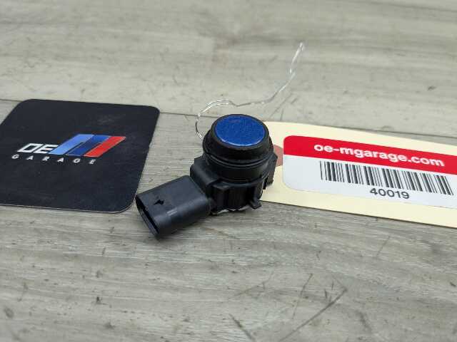 OEM BMW F22 F30 F32 F33 F36 F80 F82 F87 M3 M4 Bumper Parking PDC Sensor Blue B45