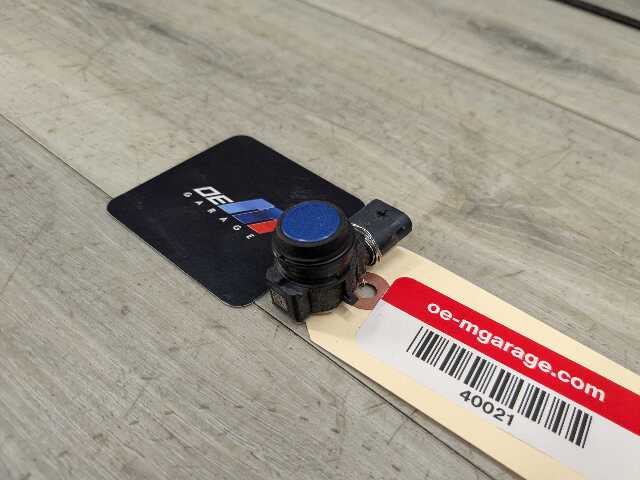 OEM BMW F22 F30 F32 F33 F36 F80 F82 F87 M3 M4 Bumper Parking PDC Sensor Blue B45