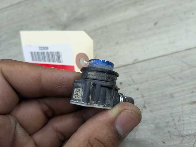 *OEM BMW F22 F30 F32 F33 F36 F80 F82 F87 M3 M4 Bumper Parking PDC Sensor Blue