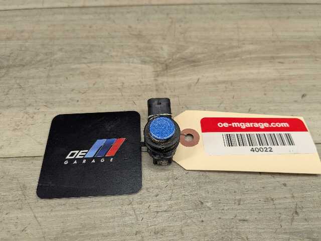 *OEM BMW F22 F30 F32 F33 F36 F80 F82 F87 M3 M4 Bumper Parking PDC Sensor Blue