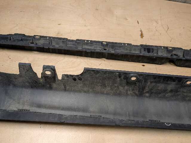 *14-18 OEM BMW F15 X5 Left Driver Side Skirt Rocker Panel Molding w/ Bracket