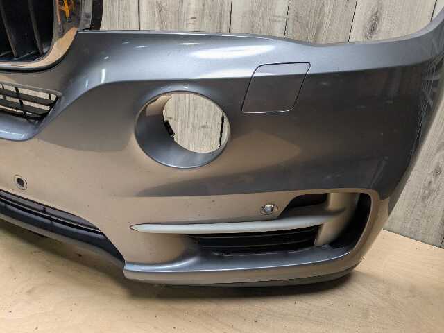 *14-18 OEM BMW F15 X5 BASE Front Bumper Cover w/ Upper Lower Grilles Gray A52