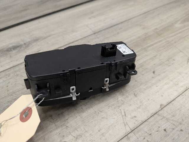 OEM BMW F15 F16 F85 F86 X5 X6 Headlight Switch Control Panel Light Module BLACK