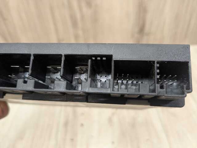 11-13 OEM BMW E88 E90 E92 135 328 335 Front Electric Seat Memory Control Module