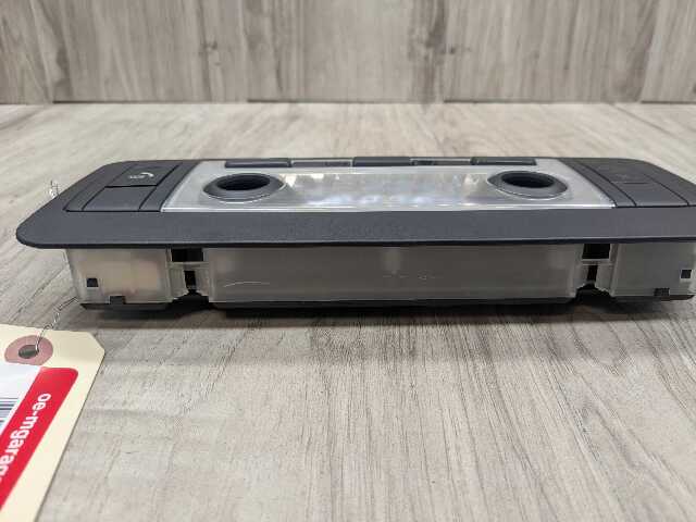 *08-13 OEM BMW E88 E93 E89 135 328 335 Z4 M3 Roof Console Dome Light SOS Switch