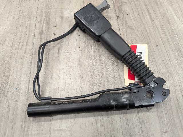 OEM BMW E82 E84 E88 E89 E90 E92 Front Left Driver Seat Belt Buckle Tensioner
