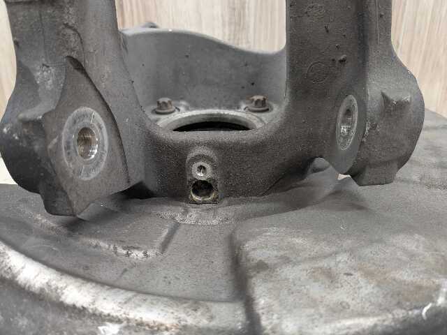 OEM BMW E70 F15 F16 F85 X5 X6 Rear Right Passenger Spindle Hub Carrier Knuckle