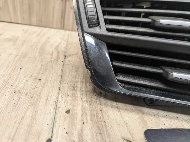 14-19 OEM BMW F15 F16 F85 F86 X5 X6 X5M X6M Left Driver Dash AC Air Vent Grille
