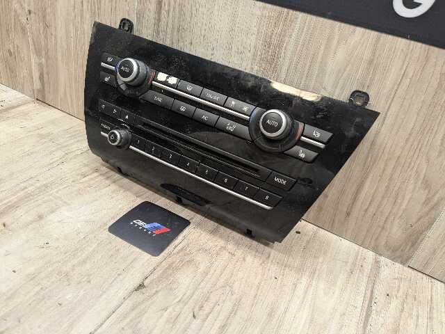 **OEM BMW F15 F16 F85 X5 X6 AC Climate Heater Control Panel Radio Media Switch