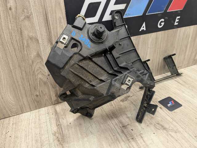 OEM BMW F15 F16 F85 F86 X5 X6 Front Left Driver Fender Mount Support Brackets