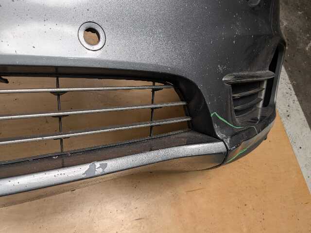 *14-18 OEM BMW F15 X5 Front Bumper Cover w/ Upper Lower Grilles Gray A52