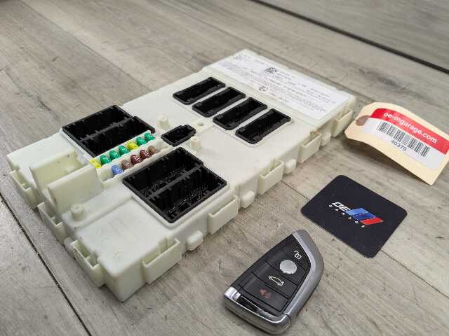 *14-19 OEM BMW F15 F16 F85 F86 X5 X6 Body Control Junction Box Module FEM + Key