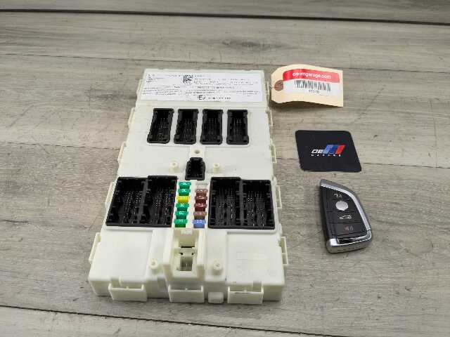 *14-19 OEM BMW F15 F16 F85 F86 X5 X6 Body Control Junction Box Module FEM + Key