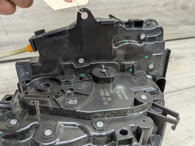 14-18 OEM BMW F15 X5 FRONT RIGHT PASSENGER Door Lock Latch Actuator SOFT CLOSE