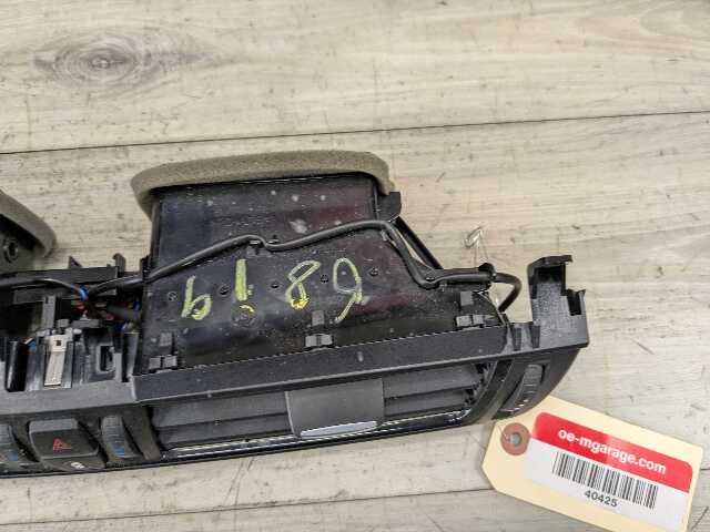 14-19 OEM BMW F15 F16 F85 F86 X5 X6 Dash Center Hazard Button AC Air Vent Grille