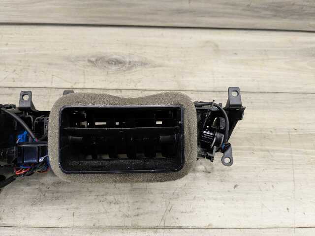 14-19 OEM BMW F15 F16 F85 F86 X5 X6 Dash Center Hazard Button AC Air Vent Grille