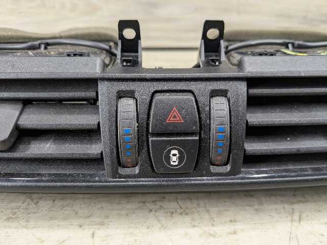 14-19 OEM BMW F15 F16 F85 F86 X5 X6 Dash Center Hazard Button AC Air Vent Grille