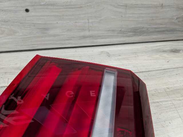 14-18 OEM BMW F15 F85 X5 X5M Rear Right Passenger Trunk Inner Stop Tail Light