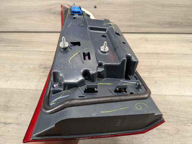 14-18 OEM BMW F15 F85 X5 X5M Rear Right Passenger Trunk Inner Stop Tail Light