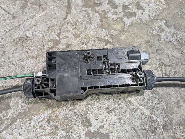 14-19 OEM BMW F15 F16 F85 F86 X5 X6 Emergency Parking Brake Actuator Unit Motor