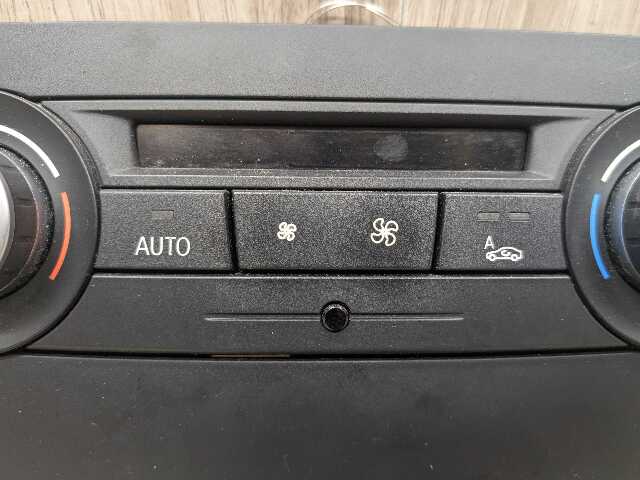 OEM BMW E82 E88 E90 E92 E93 M3 AC Air Conditioning Seat Climate Control Switch