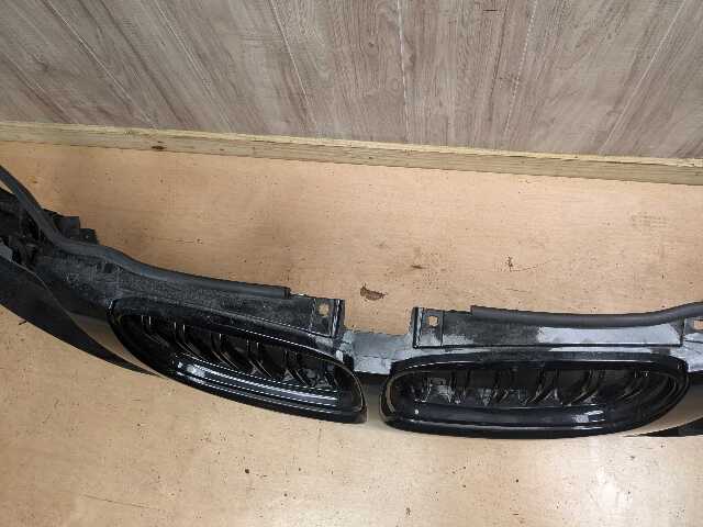 *09-11 OEM BMW E90 E91 328 335 Front Bumper Cover w/ Grilles Black 668
