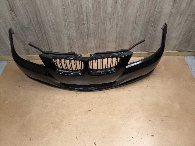 *09-11 OEM BMW E90 E91 328 335 Front Bumper Cover w/ Grilles Black 668