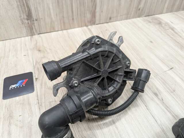 OEM BMW E82 E88 E90 E92 E93 Engine N51 Secondary Smog Air Injection Pump Motor