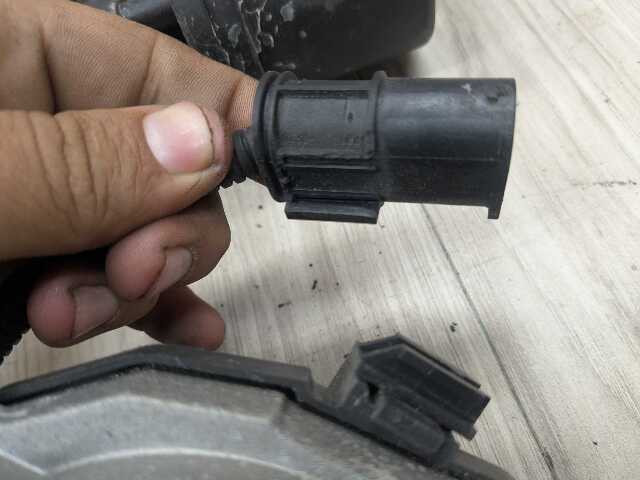OEM BMW E82 E88 E90 E92 E93 Engine N51 Secondary Smog Air Injection Pump Motor