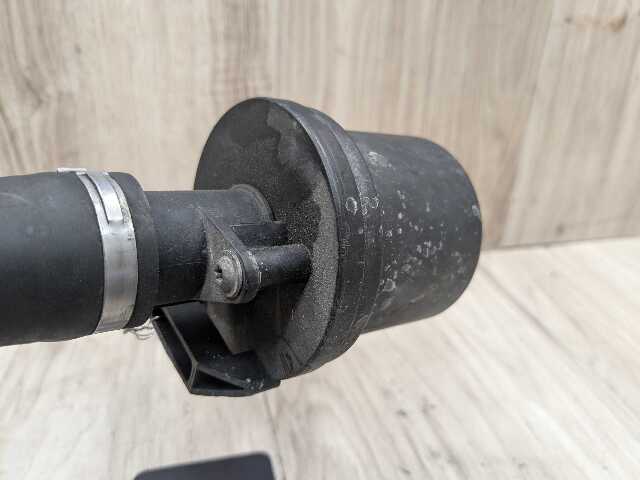 OEM BMW E82 E88 E90 E92 E93 Engine N51 Secondary Smog Air Injection Pump Motor