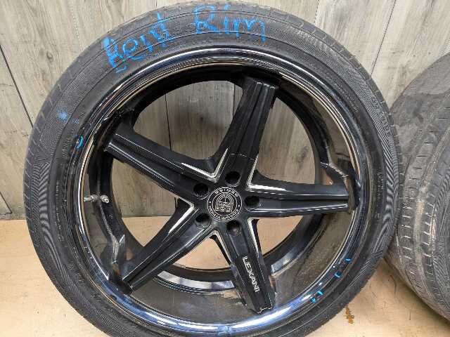 *NOTE* 15-19 LEXANI BMW F16 X6 Wheels Rims 22in 5x120 Silver / Black SET (4)