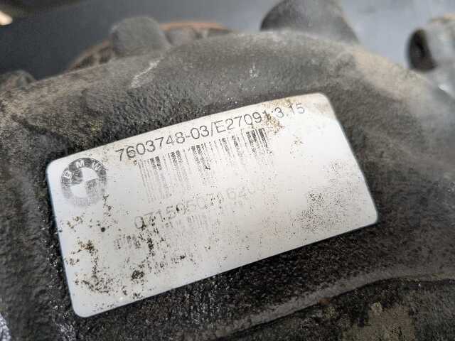 12-17 OEM BMW F30 F32 F33 F36 328 335 428 435 Rear Differential Carrier 3.15