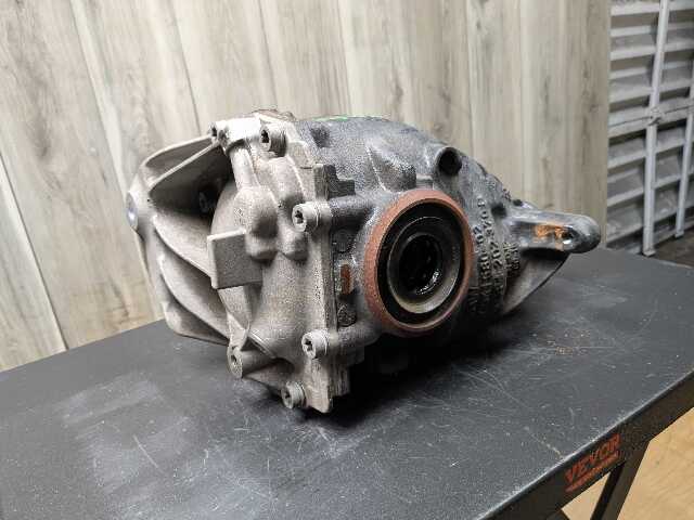12-17 OEM BMW F30 F32 F33 F36 328 335 428 435 Rear Differential Carrier 3.15