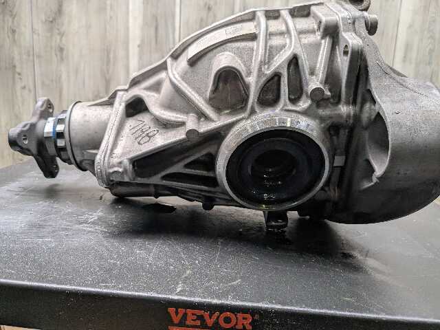 OEM BMW G20 G22 G23 G42 330 430 Rear Differential Axle Gearbox Carrier 2.81 43K