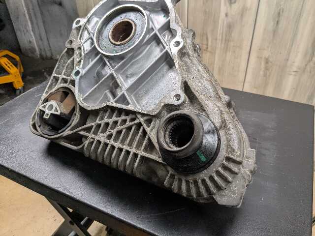 11-19 OEM BMW F15 F16 F25 F26 X3 X4 X5 X6 AWD Transfer Case Gearbox ATC45L