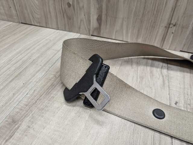 09-12 OEM BMW F01 F02 740 750 760 Front Right Passenger Seatbelt Retractor BEIGE