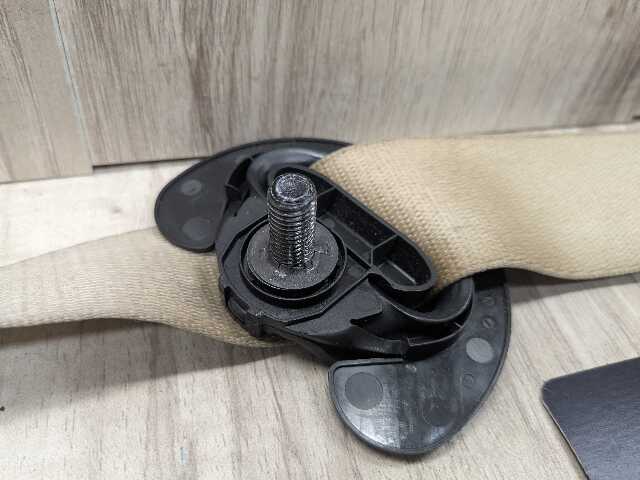 09-12 OEM BMW F01 F02 740 750 760 Front Right Passenger Seatbelt Retractor BEIGE