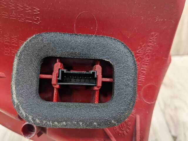 09-12 OEM BMW F01 F02 740 750 760 LED Rear Left Driver Outer Panel Tail Light