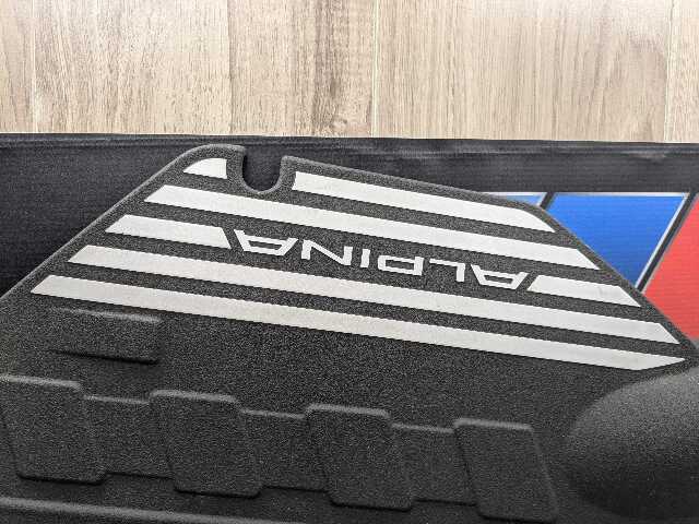 *11-12 OEM BMW F01 F02 Alpina B7 Engine N63 Head Cylinder Ignition Coil Cover