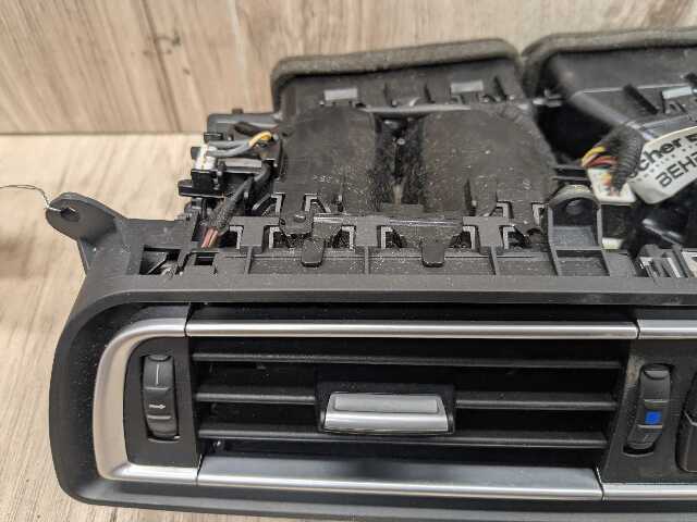 09-15 OEM BMW F01 F02 740 750 760 B7 Dash Center AC Air Vent Fresh Grille Black