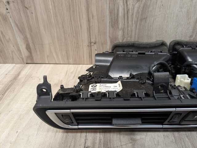 09-15 OEM BMW F01 F02 740 750 760 B7 Dash Center AC Air Vent Fresh Grille Black