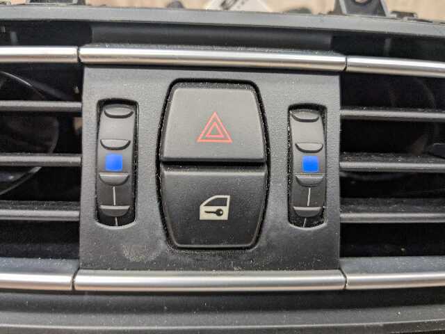 09-15 OEM BMW F01 F02 740 750 760 B7 Dash Center AC Air Vent Fresh Grille Black