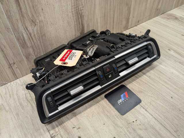 09-15 OEM BMW F01 F02 740 750 760 B7 Dash Center AC Air Vent Fresh Grille Black