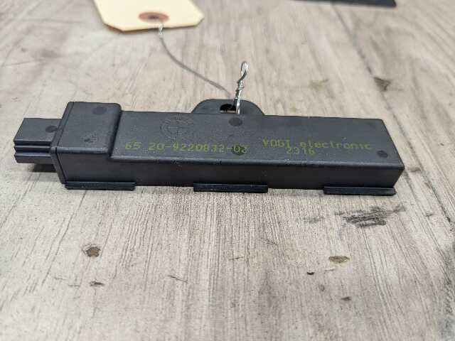 OEM BMW F02 F22 F10 F15 F30 F48 F80 Comfort Access Keyless Entry Antenna Module