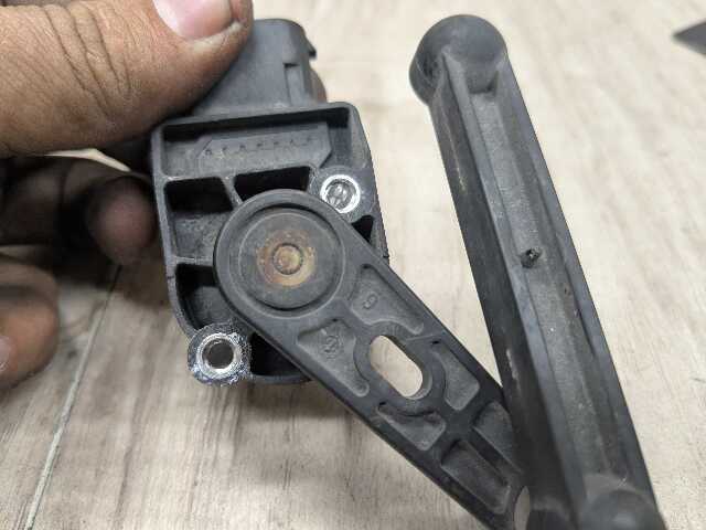 OEM BMW F02 F06 F10 F12 F13 M5 M6 REAR Left Right Suspension Height Level Sensor