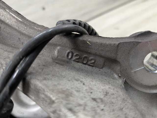 OEM BMW G20 G22 G23 330 M340 FRONT Left Driver Hub Spindle Knuckle Bearing RWD