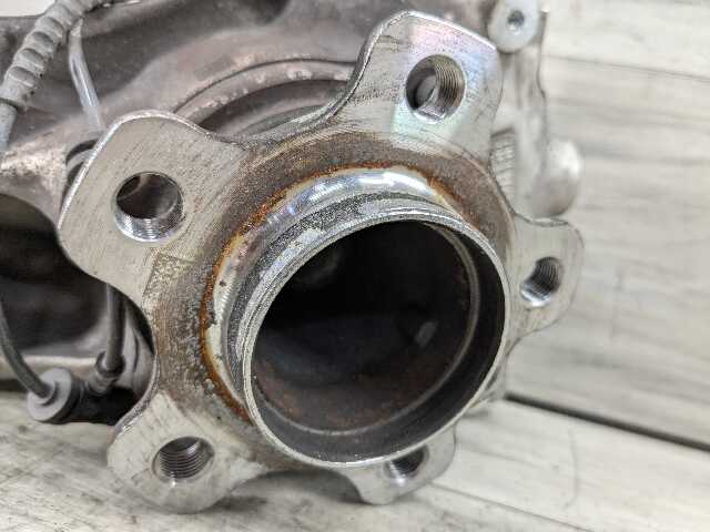 OEM BMW G20 G22 G23 330 M340 FRONT Left Driver Hub Spindle Knuckle Bearing RWD