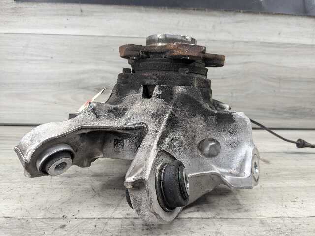 19-25 OEM BMW G20 330 M340 REAR Left Driver Knuckle Wheel Hub Spindle Bearing