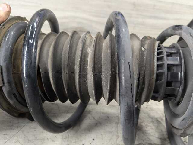 *19-25 OEM BMW G20 330i FRONT Right Passenger Spring Strut Shock Absorber RWD